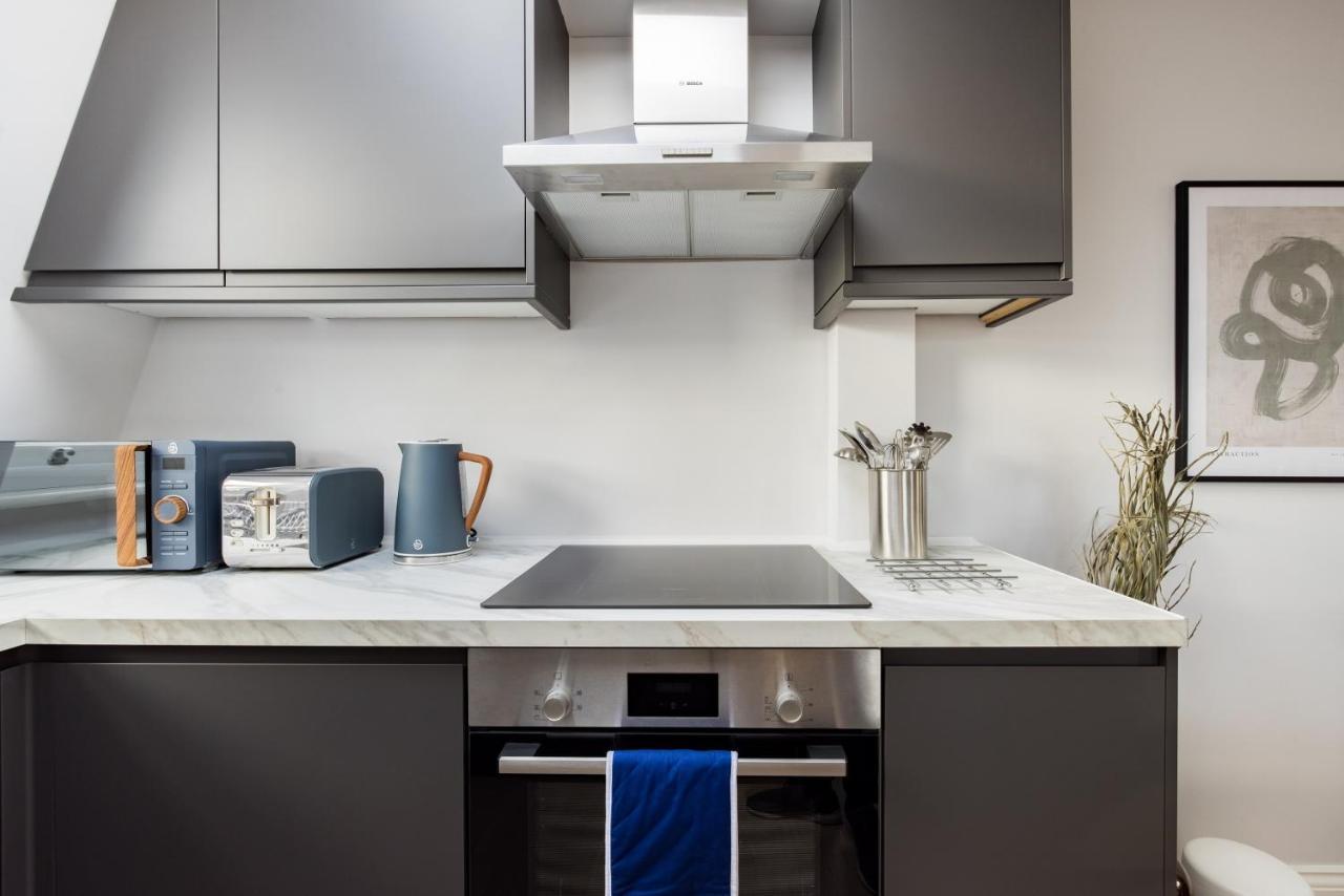 The Margravine Maisonette - Modern & Bright 2Bdr Flat Londres Exterior foto